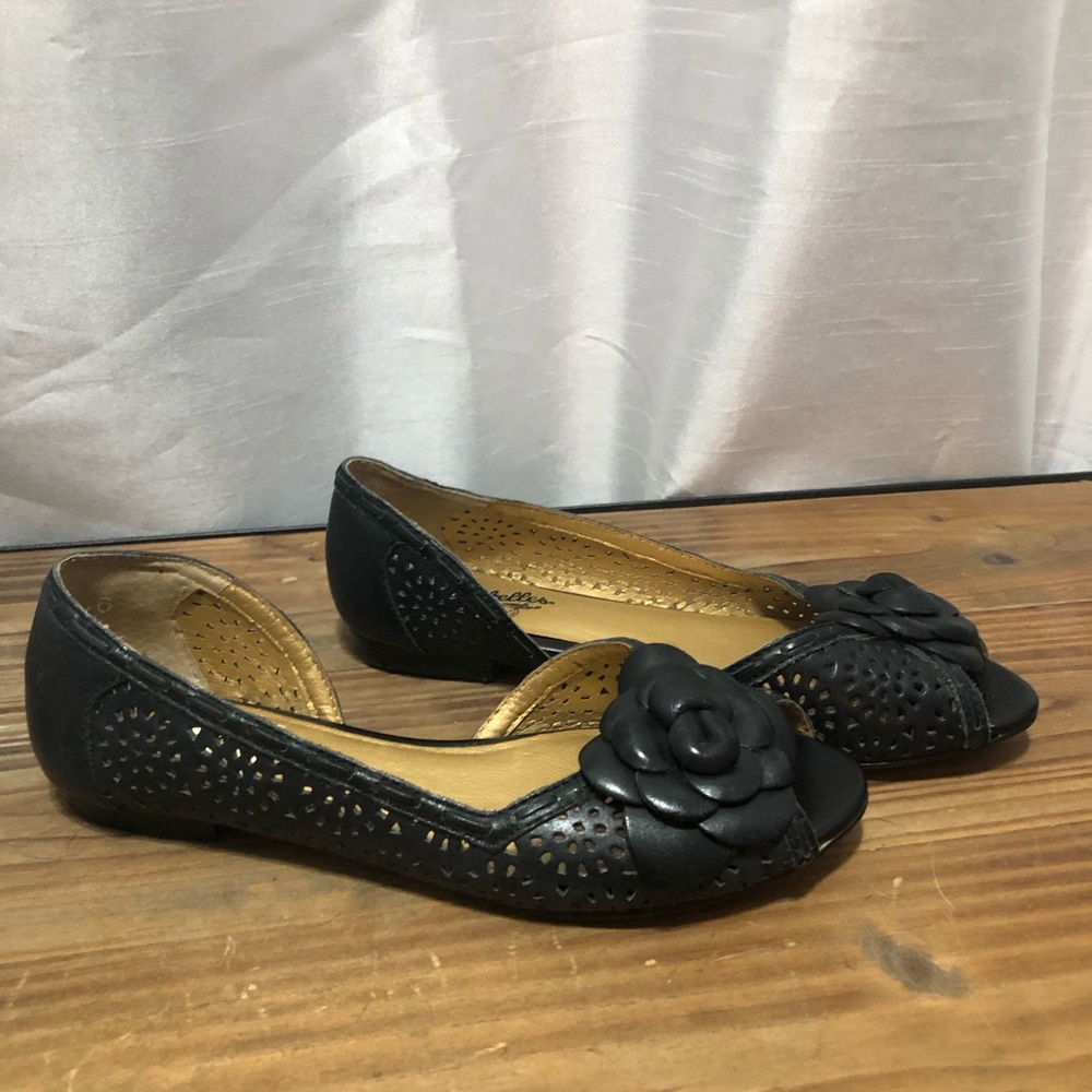 Seychelles Flower Cut Out Flats